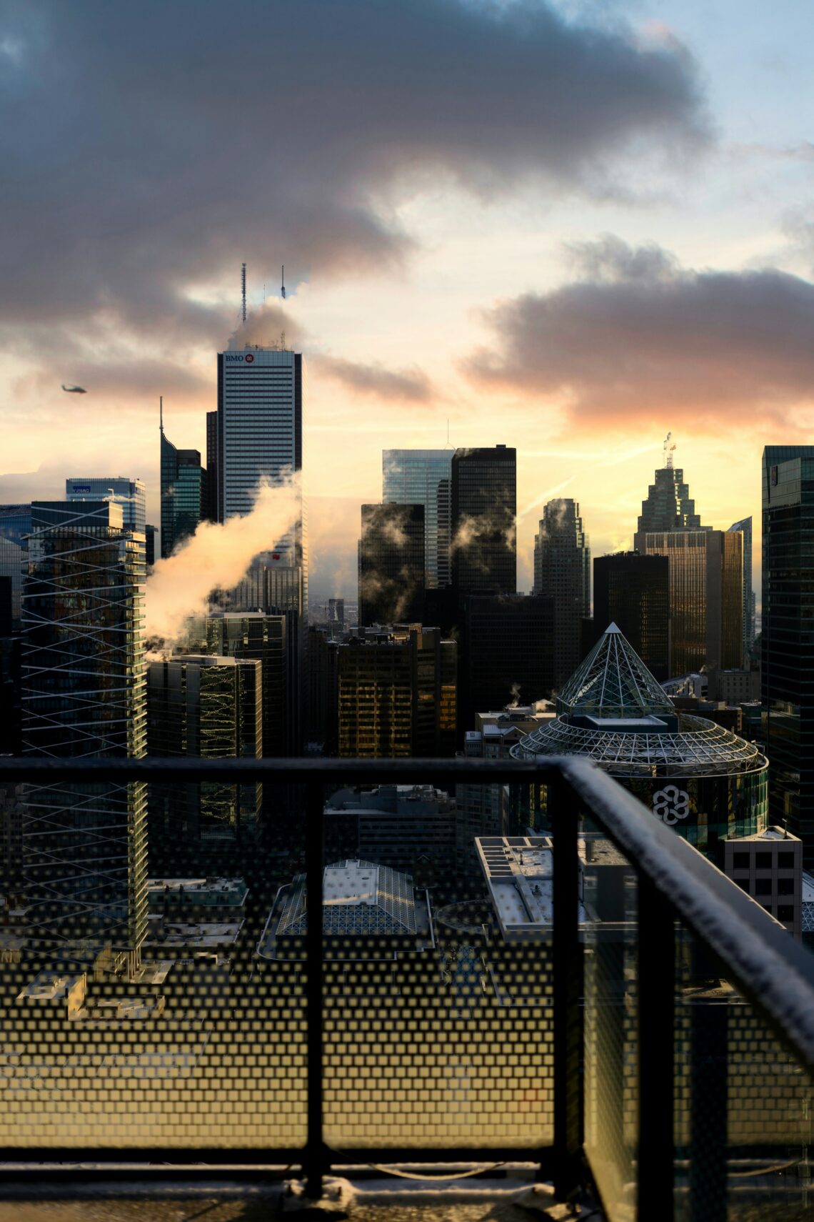The Ultimate Guide to Buying a Penthouse in the UAE